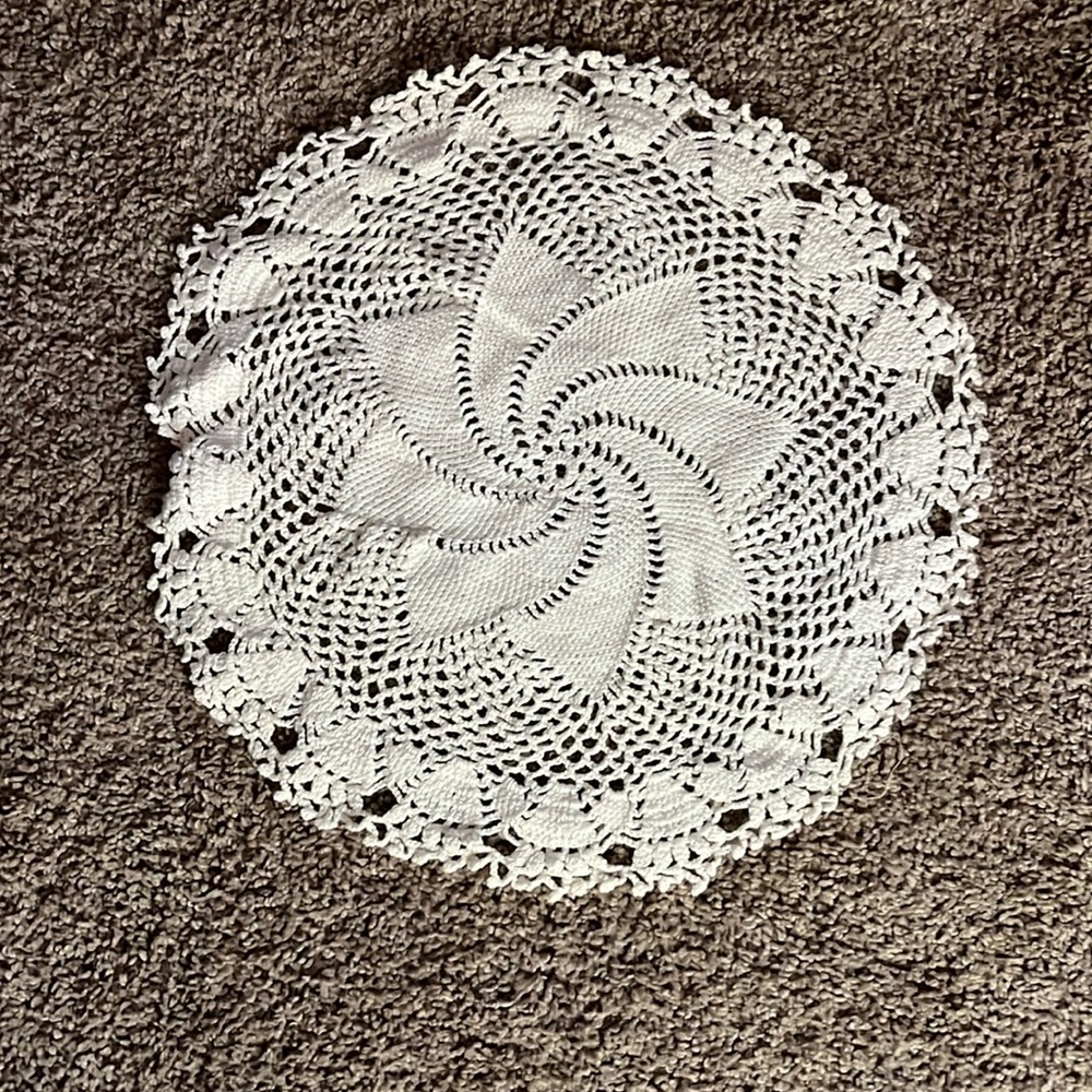 Vintage dolliywhite
